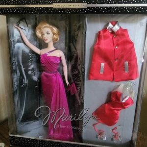Barbie  Marilyn  How To Marry A Millionaire NRFB
